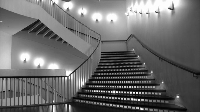 Why Do You Need to Illuminate Your Staircase with A Lighting System